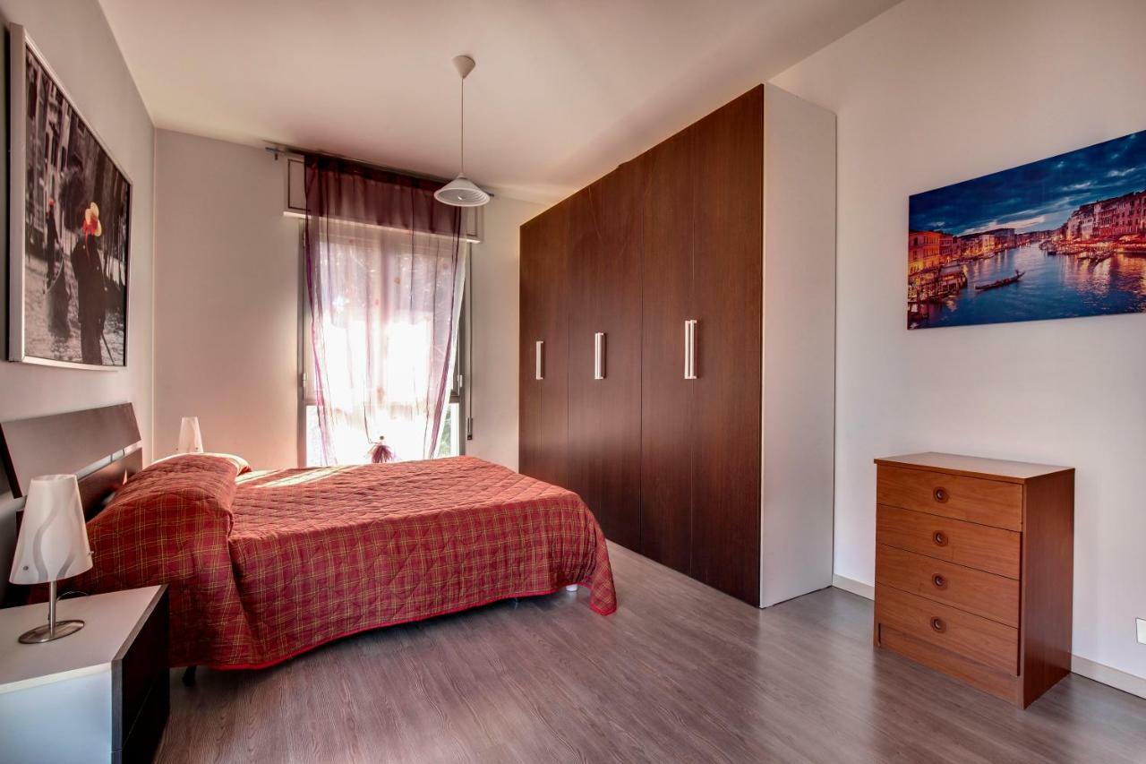 Smart Mestre Centre Luaran gambar